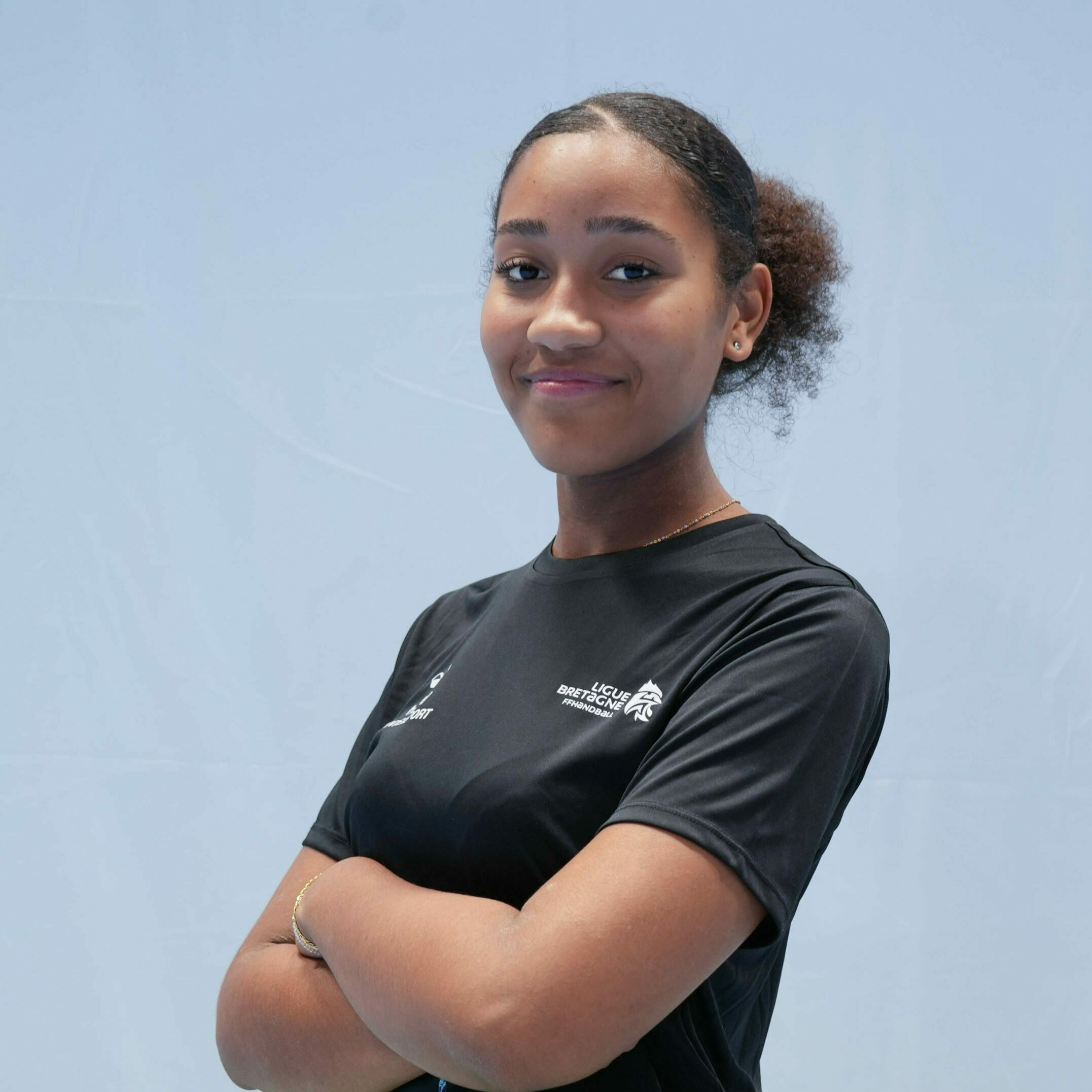 LAORA PAMBOU