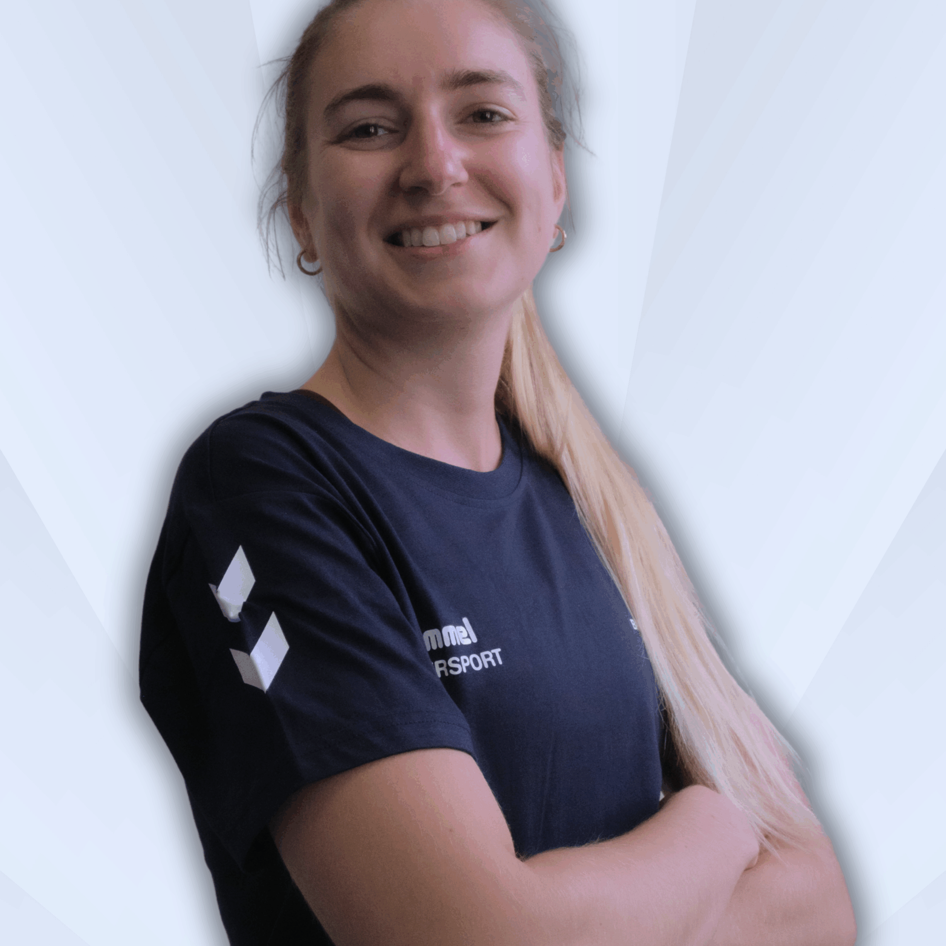 MARION QUEAU